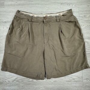 Tommy Bahama Men's Shorts 38 Pleated Front 100% Silk Relaxed Fit Khaki Chino VTG